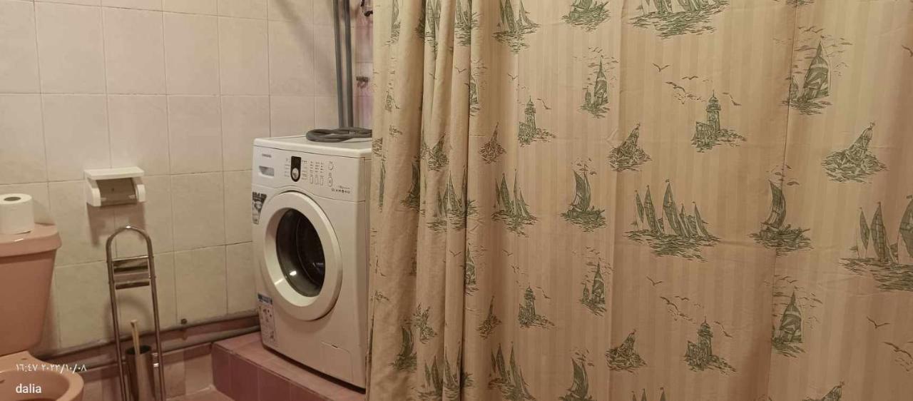 Student House Hostel Madaba Bagian luar foto