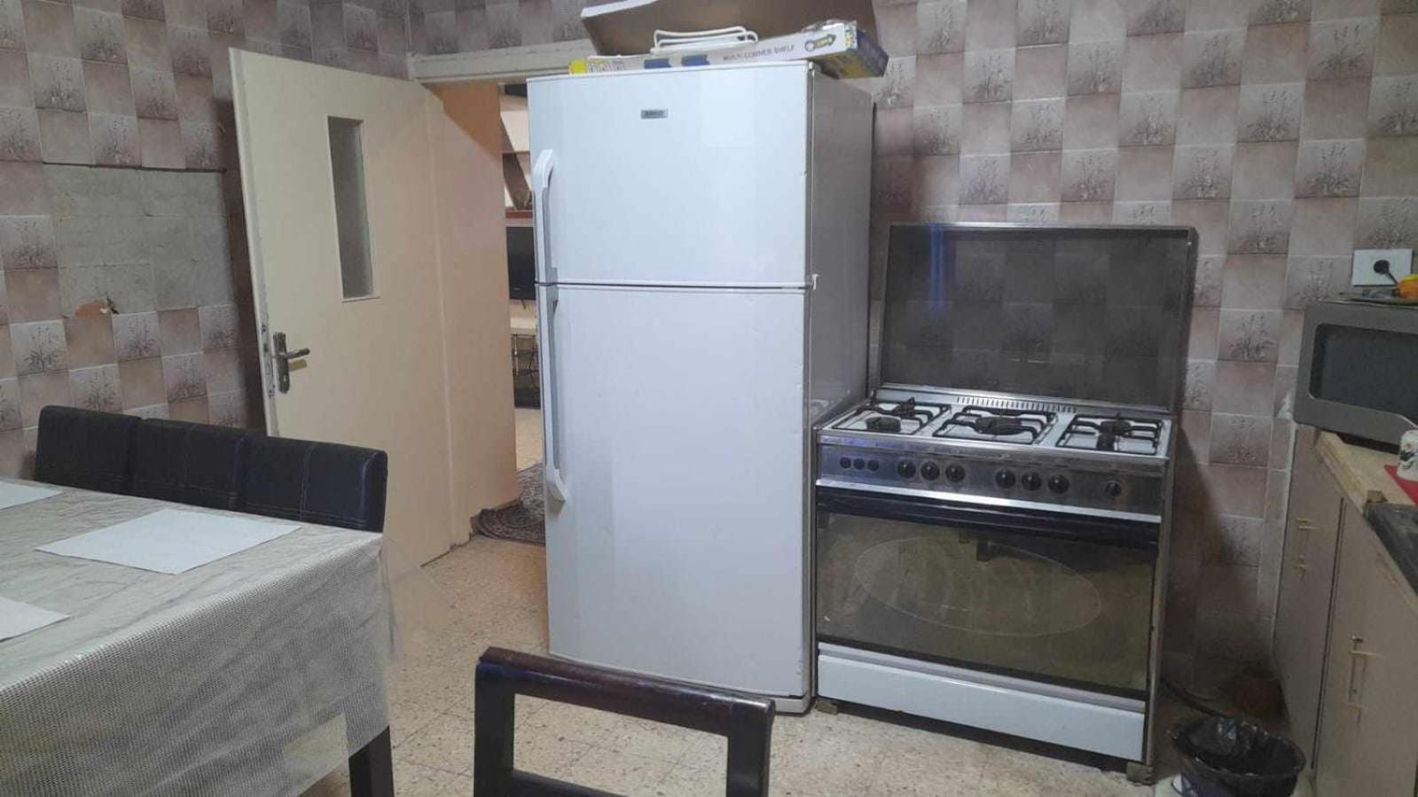 Student House Hostel Madaba Bagian luar foto
