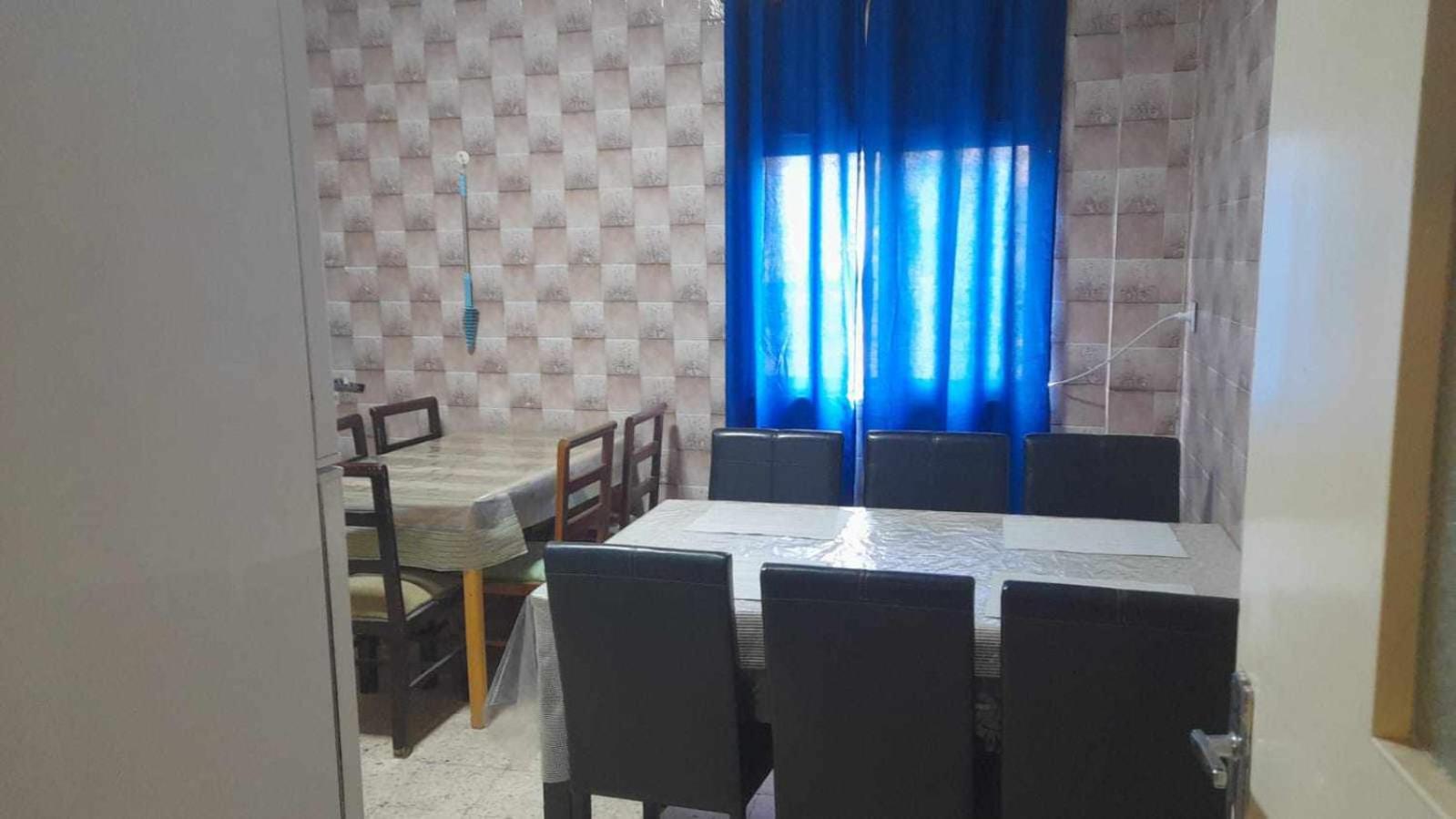 Student House Hostel Madaba Bagian luar foto